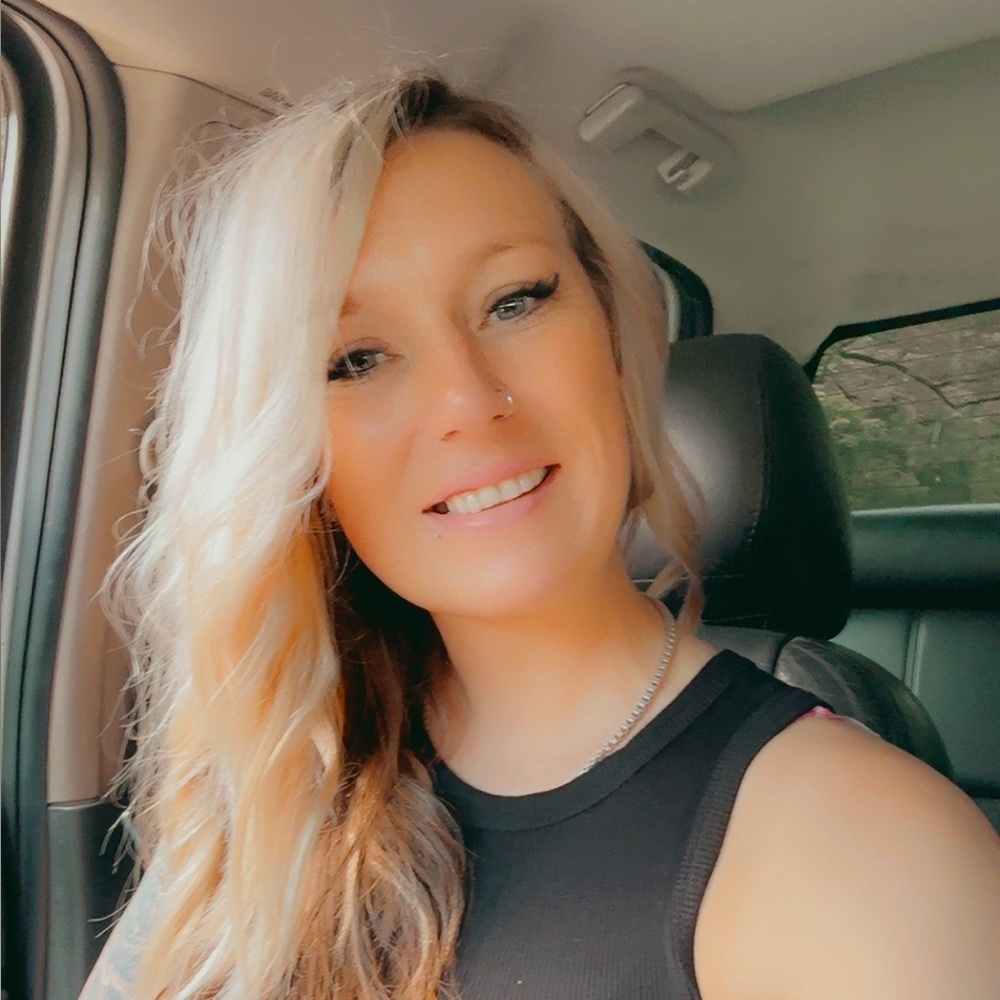Meet your Posher, Alaina